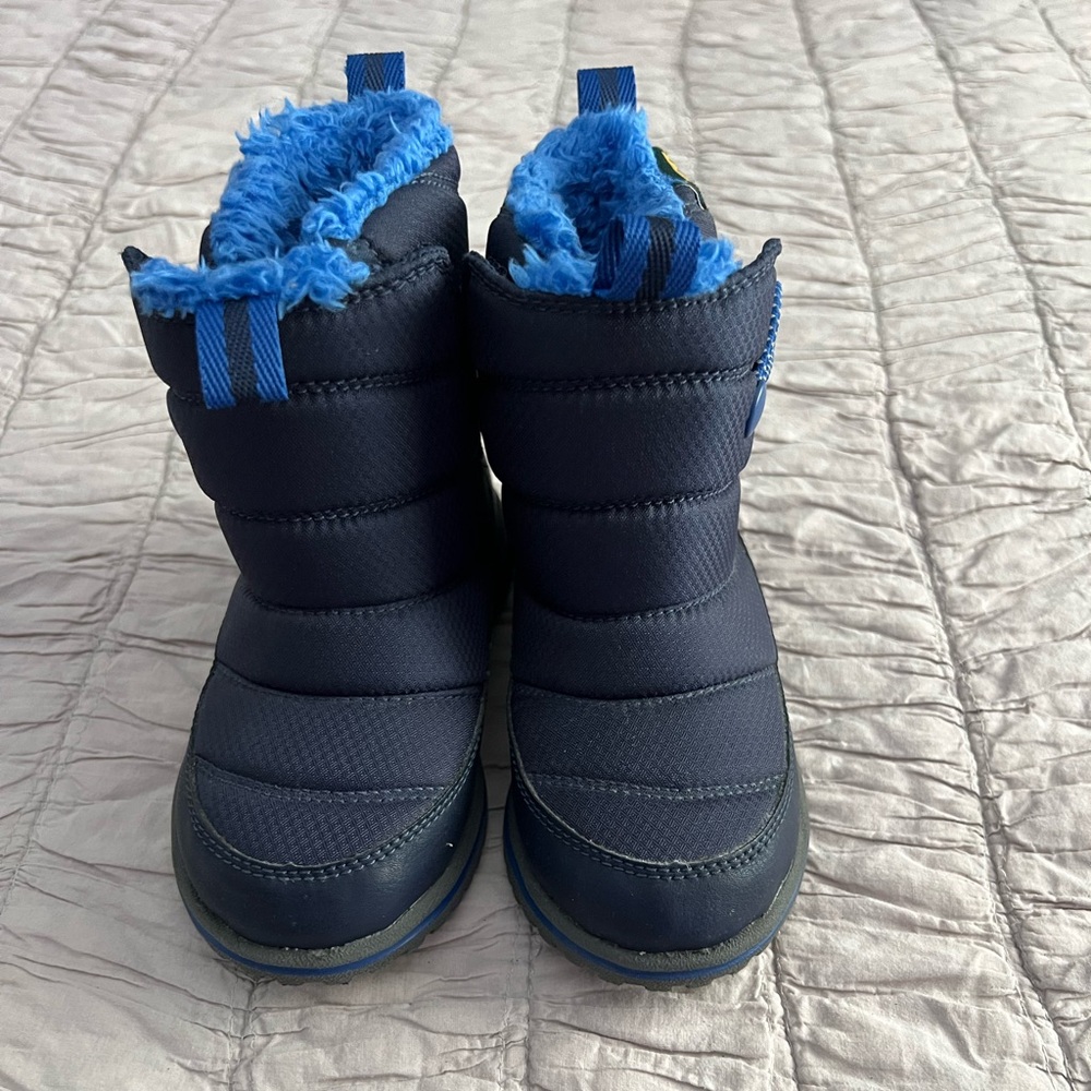 L.L. Bean winter Kids Boots - Navy and Blue size 9